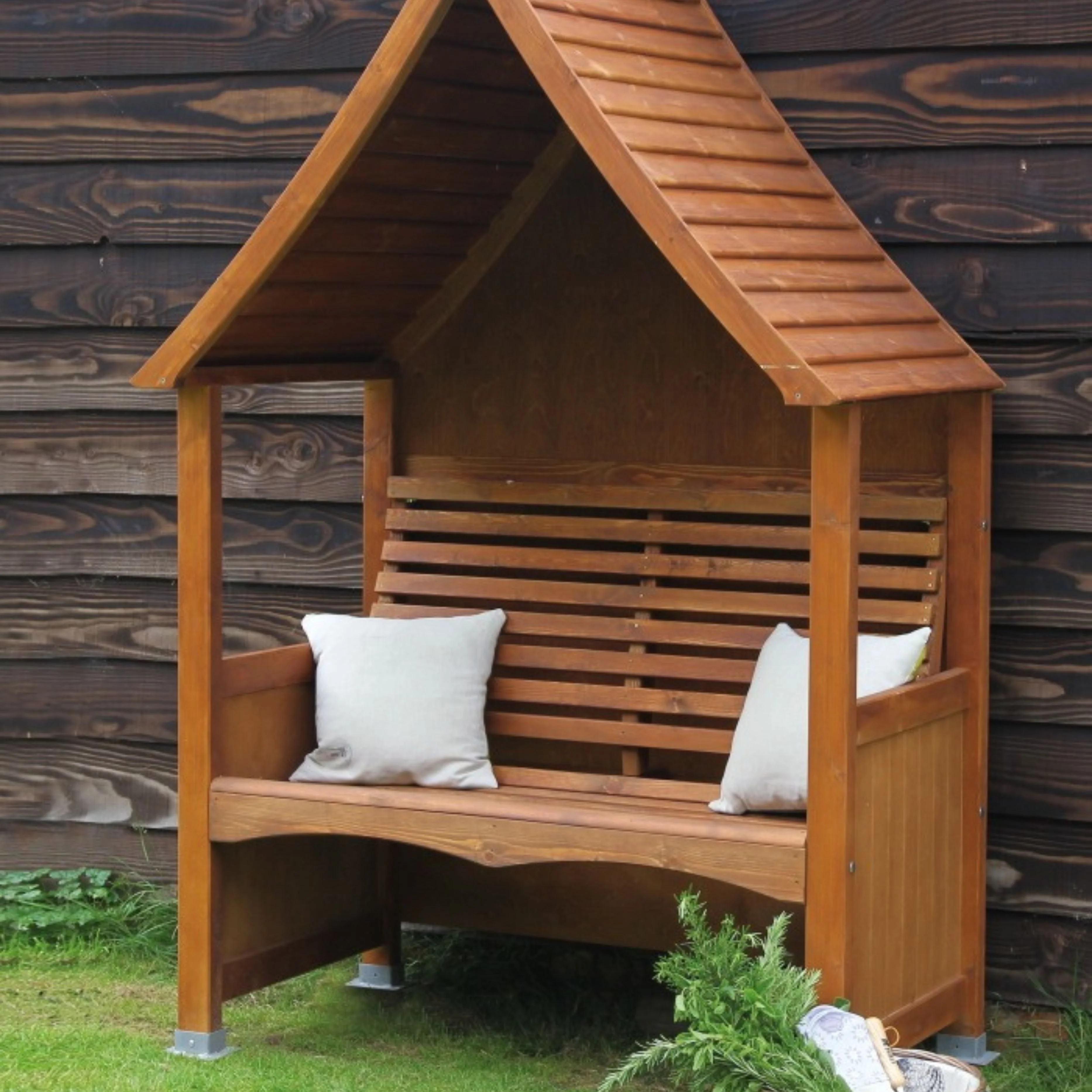 AFK Goodwood Arbour Beech