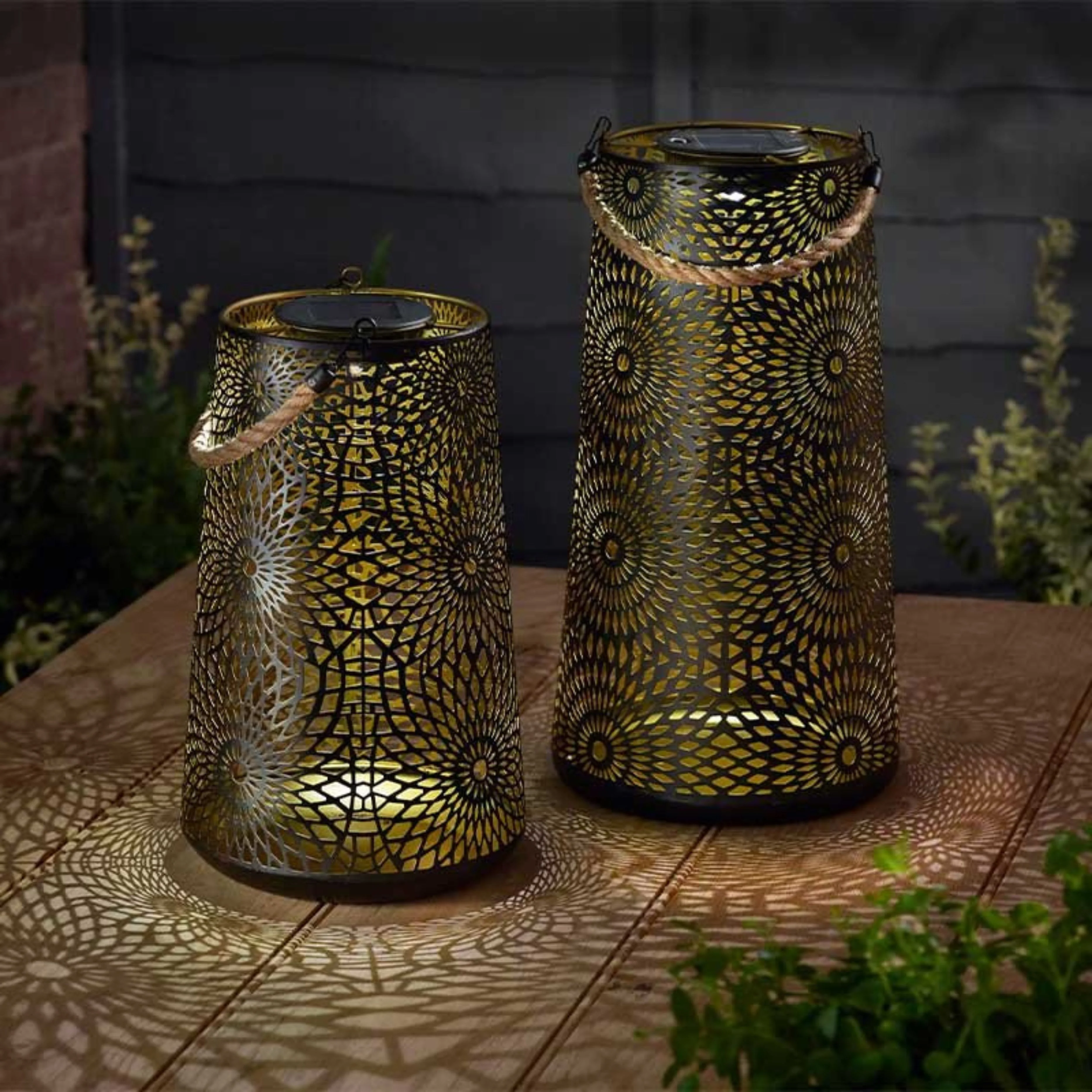 Muscat Lantern