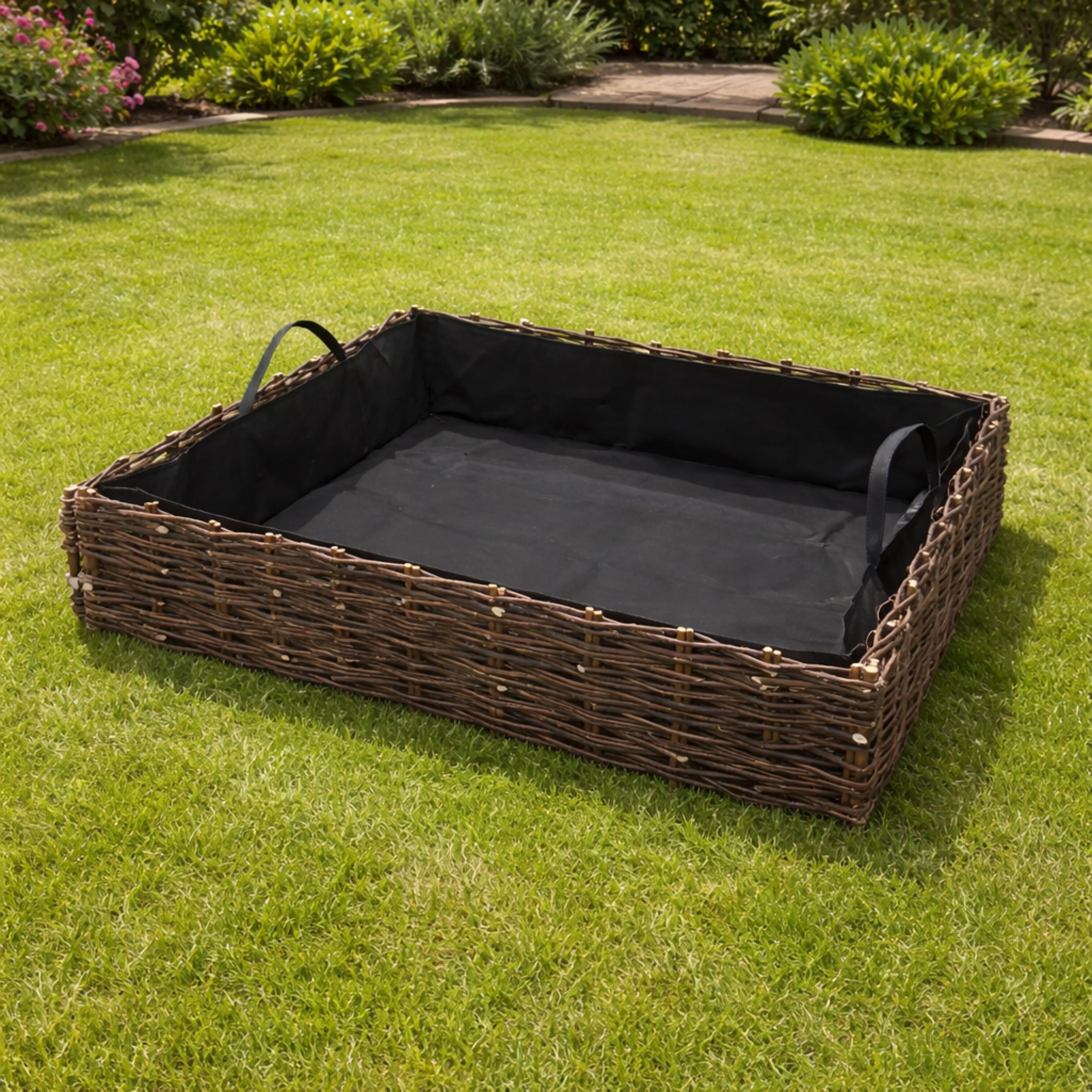 Willow Planter with Liner - Image 3